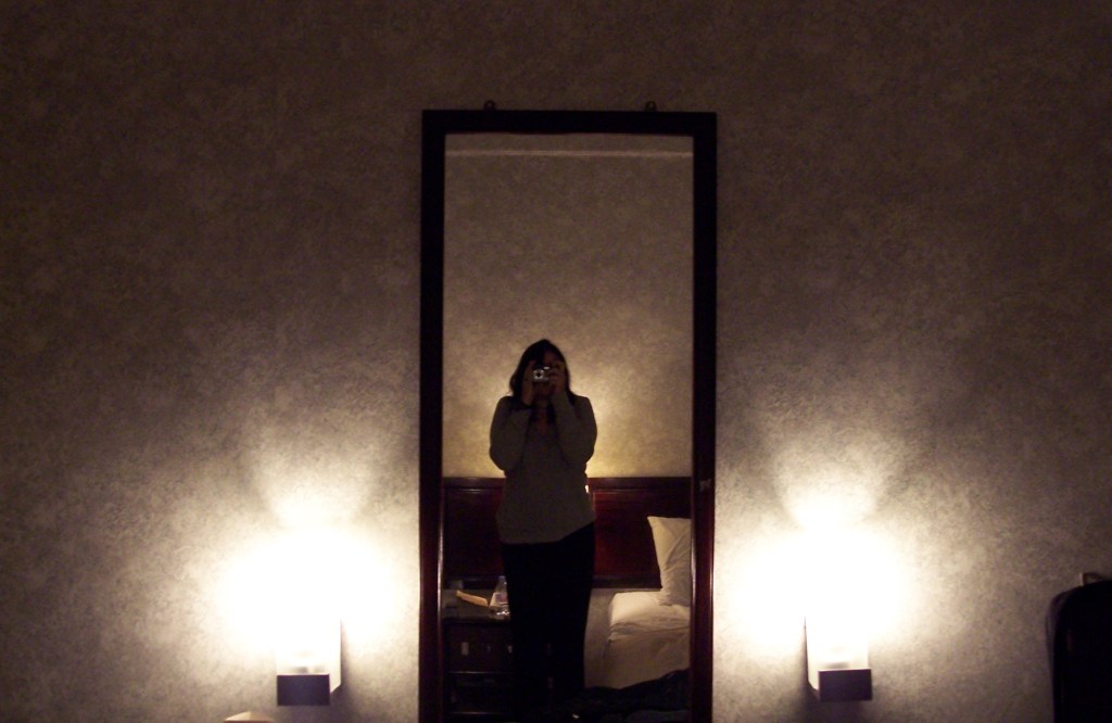 Autorretrato en un hotel de Singapur