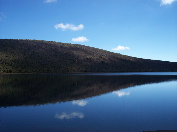 Laguna en el Monte Kenya - 2007